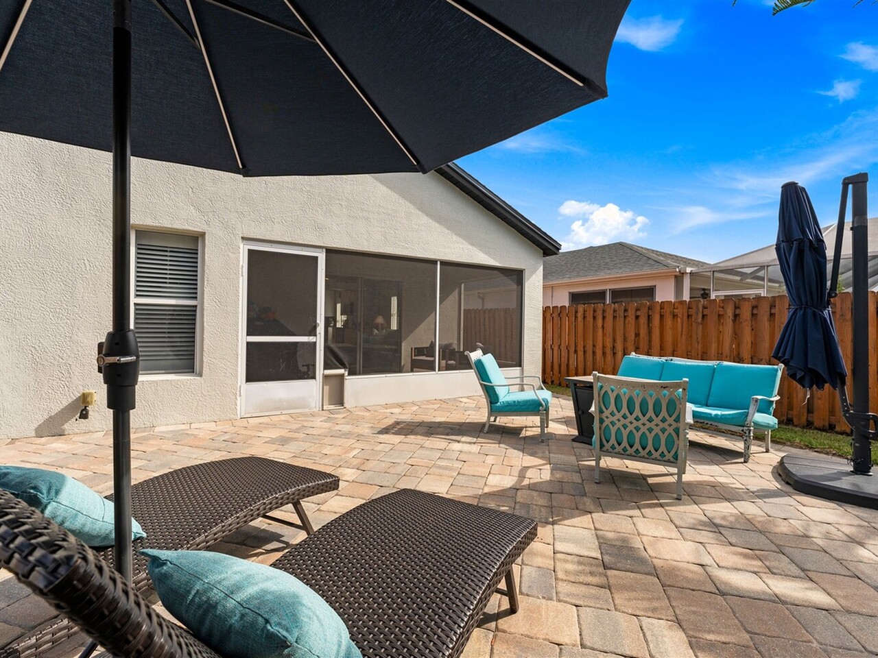 8016 Bracken Lane