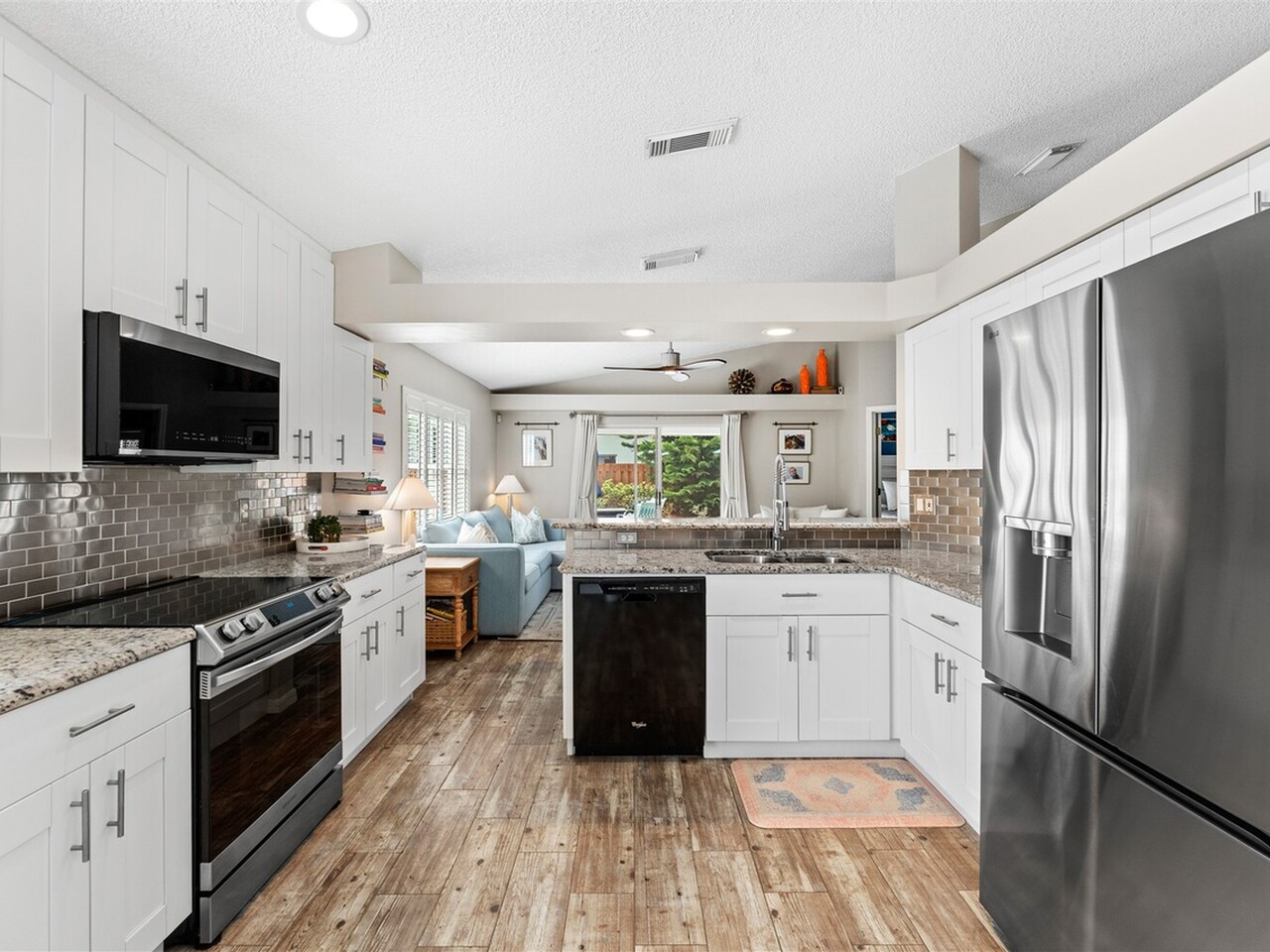8016 Bracken Lane