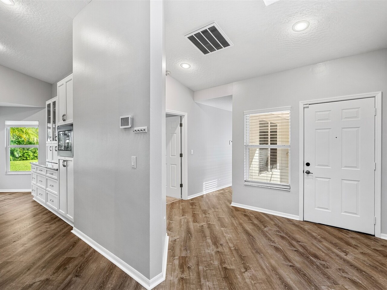 822 Oakwood Drive
