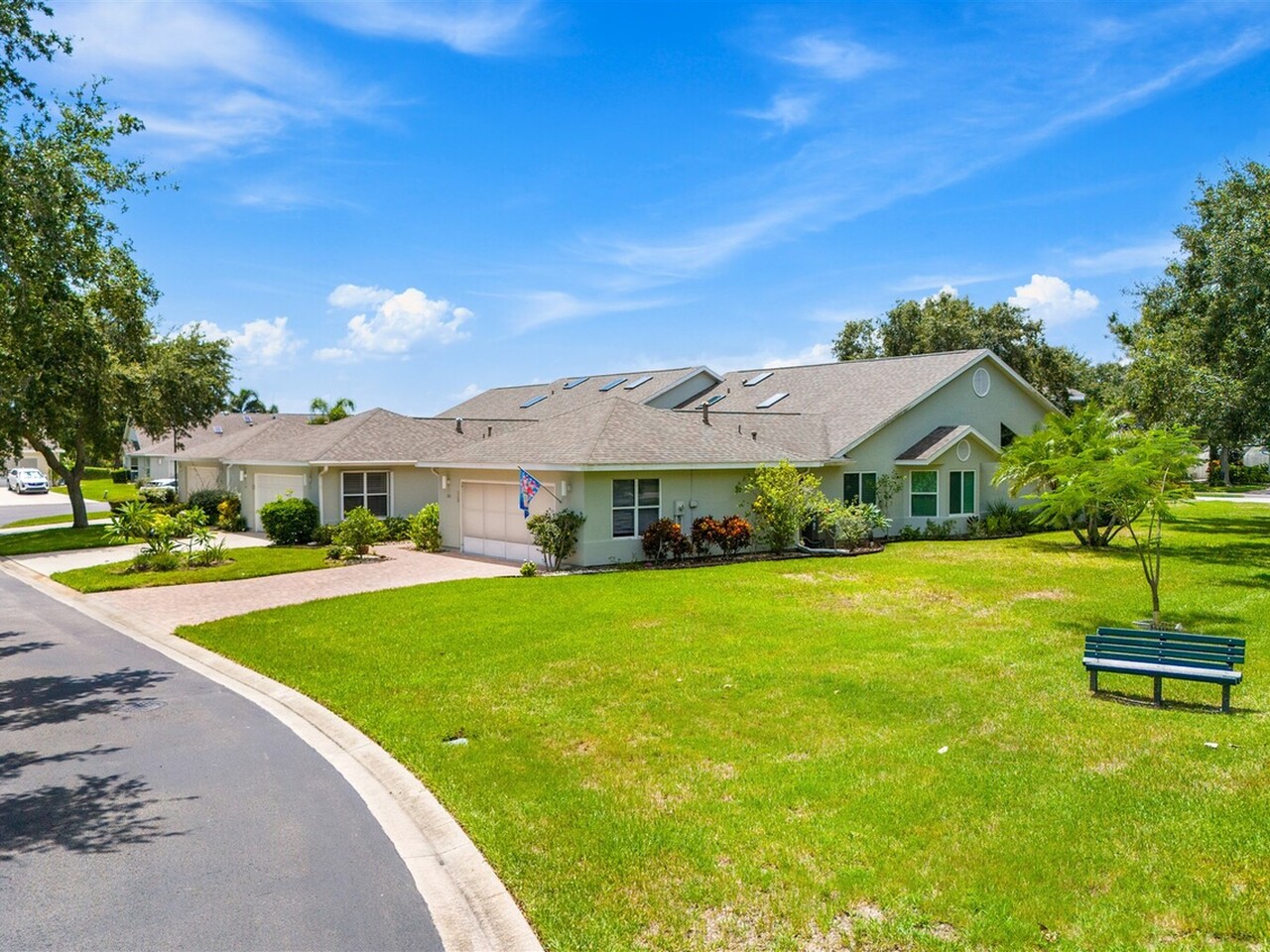 822 Oakwood Drive