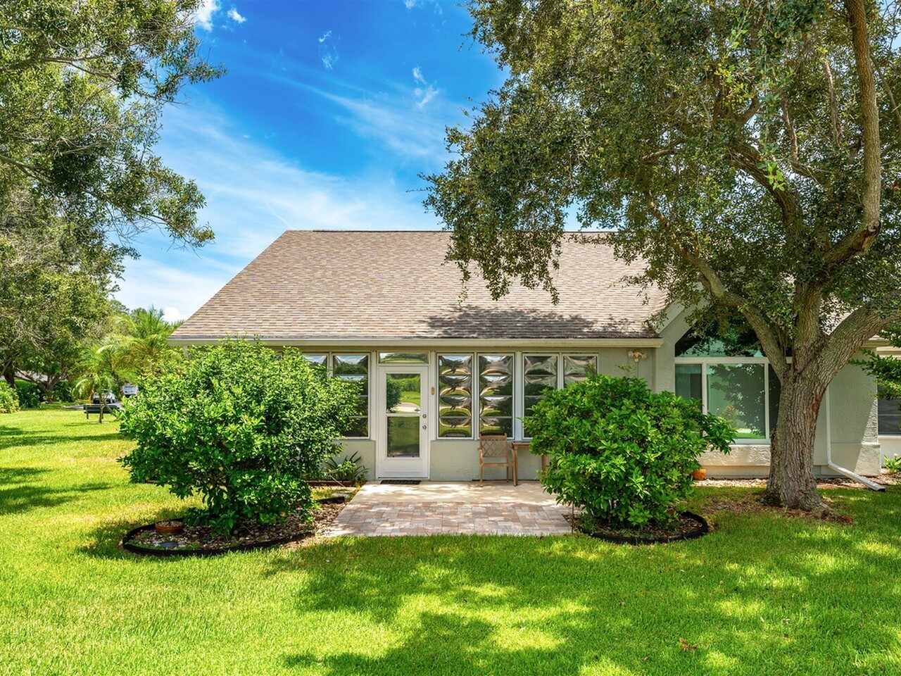 822 Oakwood Drive