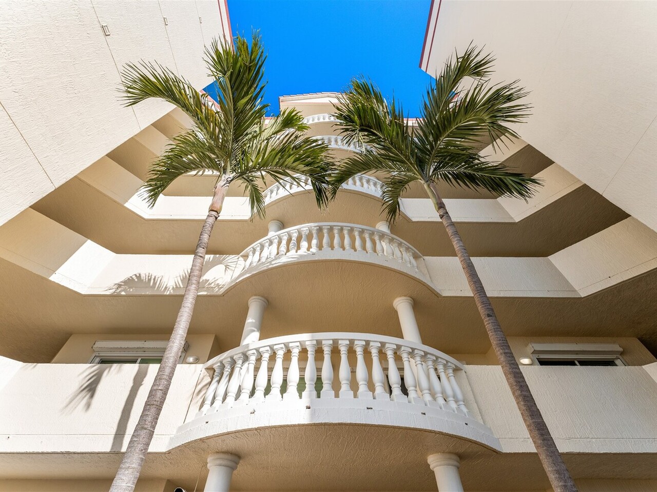 925 N Highway A1A #502