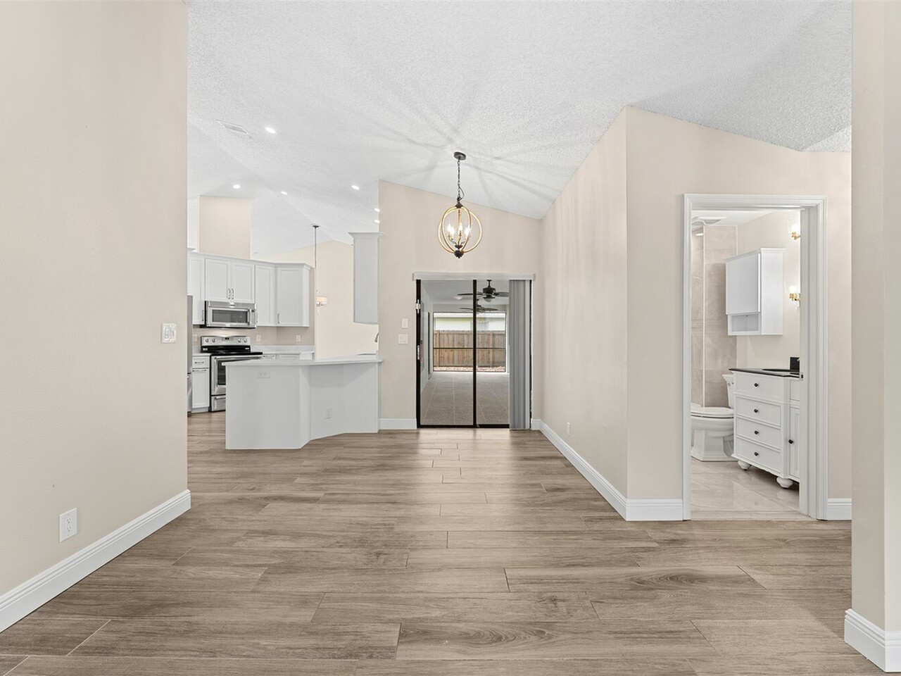 967 Pelican Lane