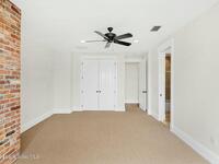 9490 S Tropical Trail