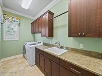 2819 Wyndham Way