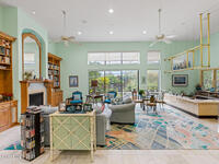 568 Parkwood Way